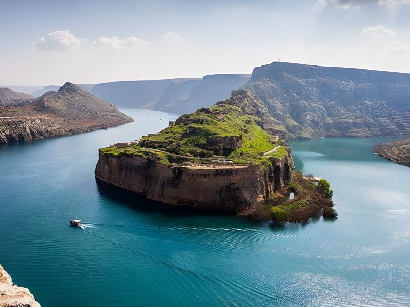 İkonik Gap Turu|4 Gece Konaklamalı Uçaklı İstanbul Çıkışlı Adana Başlar