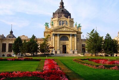 İmparatorlukların İzinde Orta Avrupa Turu Ajet Hy İle 7 Gece 8 Gün 2026 (BUD-PRG)