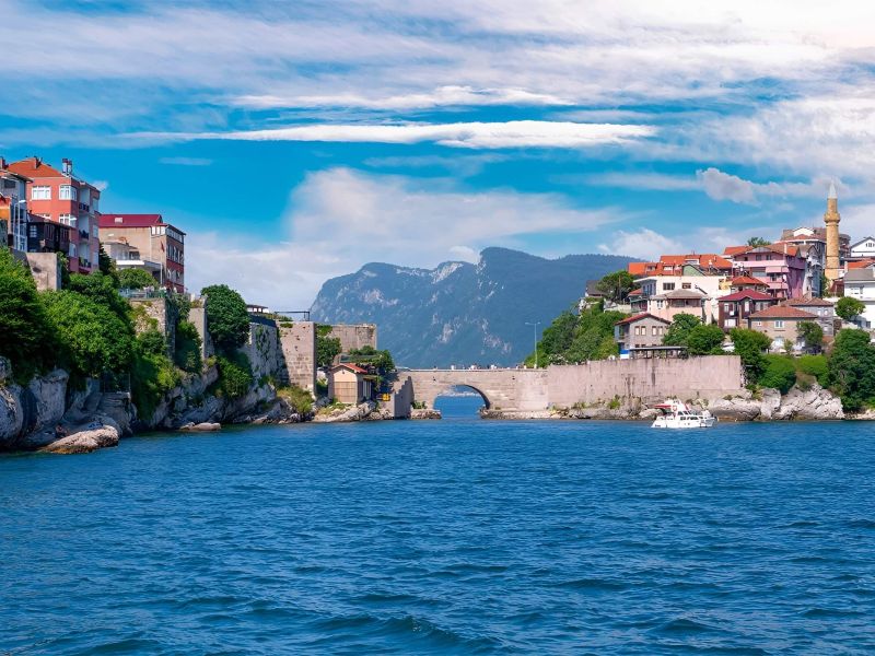 İkonik Safranbolu Amasra Abant Turu | 1 Gece Otel Konaklamalı İstanbul Çıkışlı