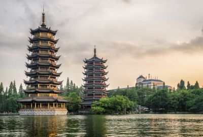 Platinum Kırmızı Ejderhanın Efsaneleri “Çin” (PEK-PVG) THY ile 10 gece Pekin (3) – Xi’an (2) – Yangtze Nehir Cruise (3) – Şanghay (2) | Tüm turlar ve giriş ücretleri dahil | 10 öğle yemeği ve 3 akşam 