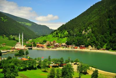 İkonik Doğu Karadeniz Yaylalar ve Batum Turu| 4 Gece Konaklamalı Uçaklı Adana Çıkışlı Trabzon Başlar