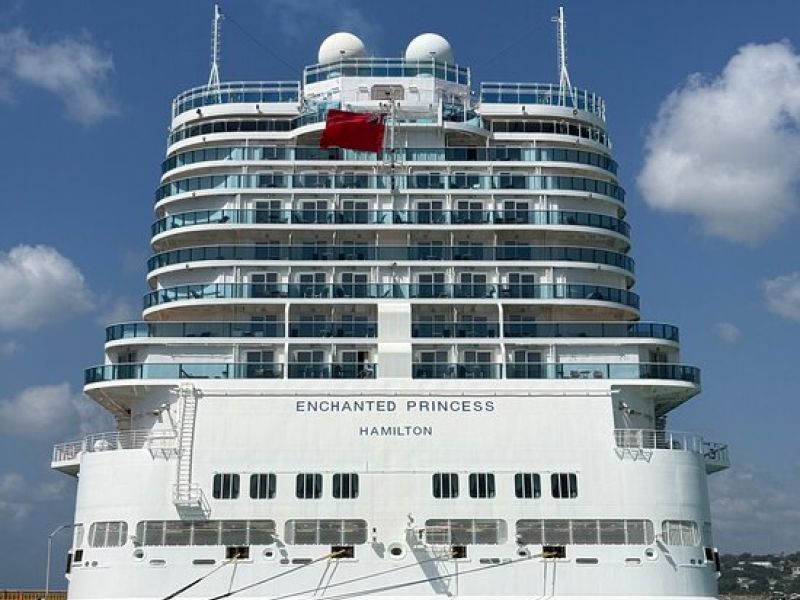 Enchanted Princess ile Güneş Tutulmasında Büyük Akdeniz PGS ile