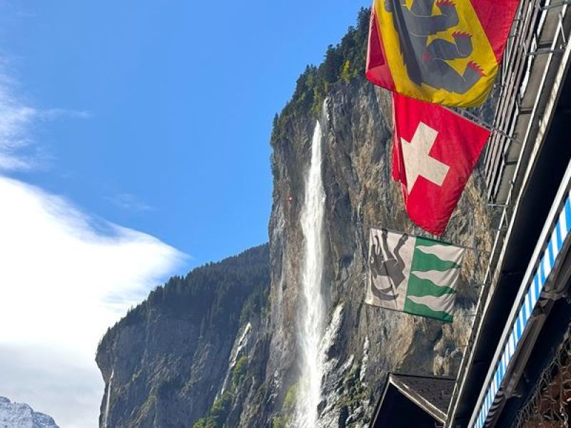 Bernina Express ile Alplerin Kalbi & Masal Köyleri Turu Pegasus Hy.  İle Extra Turlar Ve Çevre Gezileri Dahil (BSL-GVA)