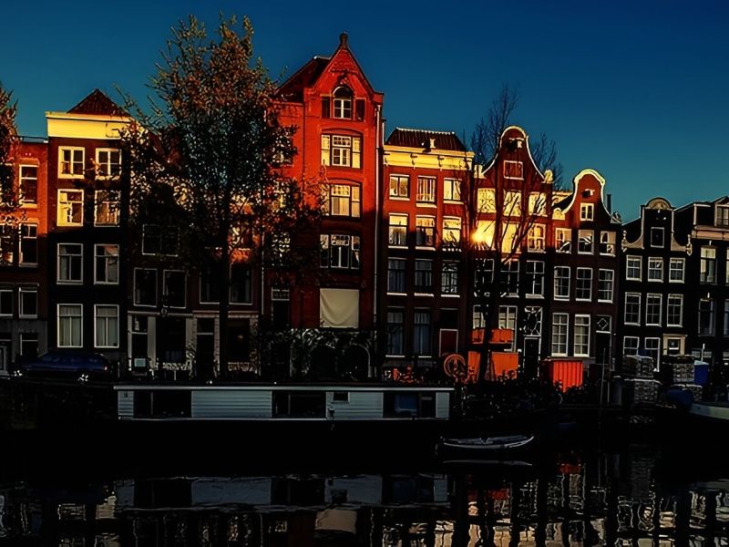 Ankara SunExpress ile Grand Benelux Paris Alsace Disneyland Turu BRU-BRU(Turlar Dahil)