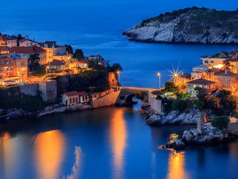 İkonik Safranbolu Amasra Abant Turu  1 Gece Otel  Konaklamalı İstanbul Çıkışlı