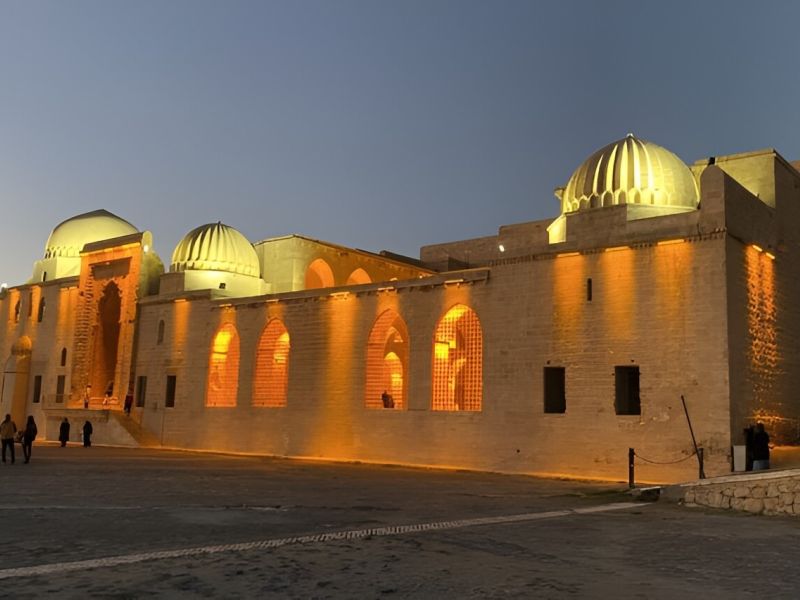 Uçaklı Butik Şanlıurfa Mardin Diyarbakır Turu / 2 Gece Otel Konaklamalı / Ankara Çıkışlı
