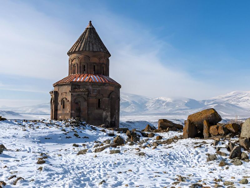 Uçaklı Diyarbakır Bitlis Van Kars Erzurum Turu / 4 Gece Otel Konaklamalı / Ankara Çıkışlı