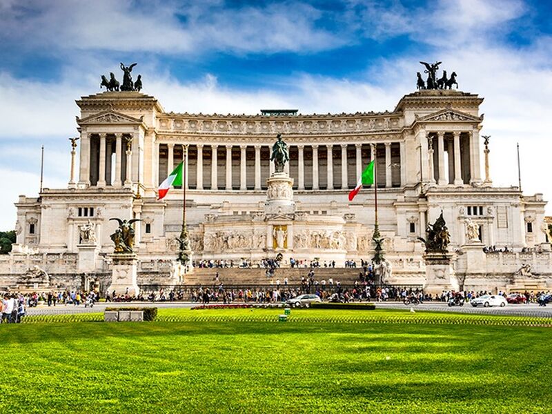 Büyük İtalya Plus Turu Pegasus Havayolları ile 7 Gece 8 Gün (FCO-MXP) RD001 - 8 Kasım