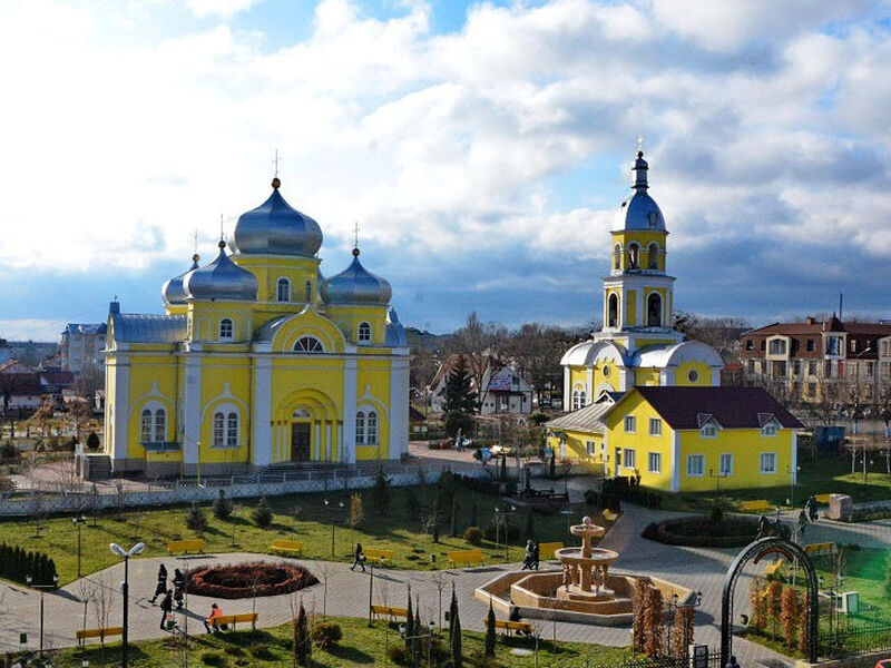Vizesiz Moldova Turu Hisky Havayolları ile 3 Gece 4 Gün GEN001