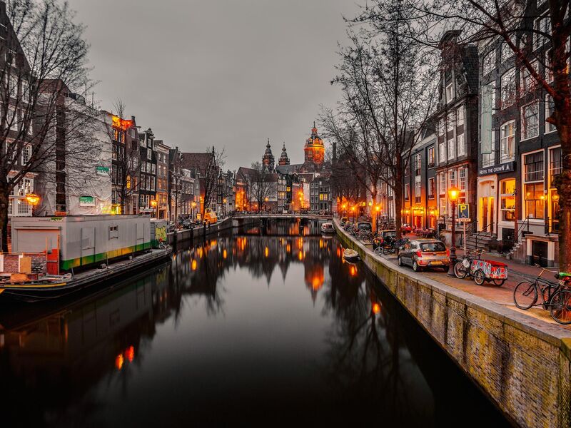 Benelux & Paris & Köln Turu Türk Havayolları İle 7 Gece 8 Gün  LUX-LUX IS001