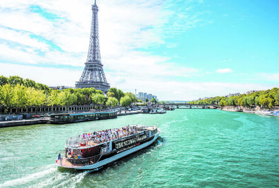 Paris & Disneyland Turu Pegasus Havayolları ile 4 Gece 5 Gün (ORY-ORY) IS001 - Öğlen Dönüş