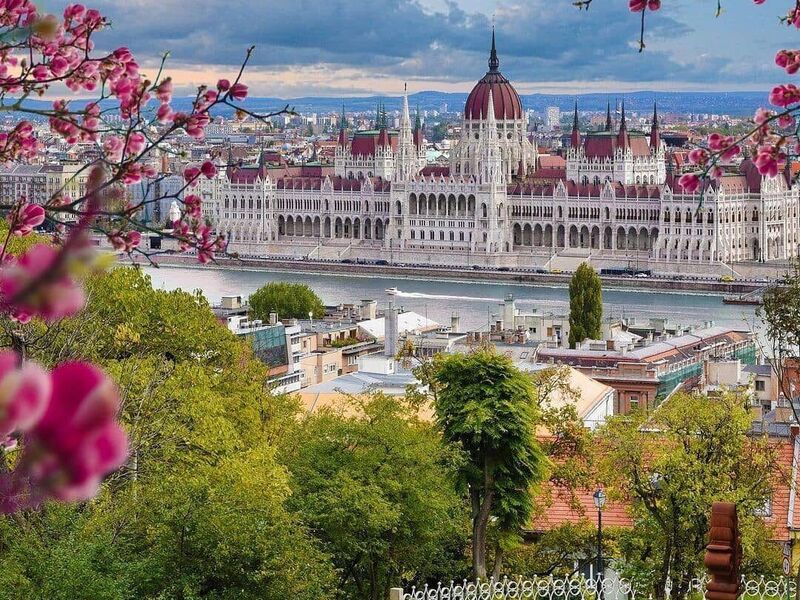 Süper Promosyon Orta Avrupa Turu Pegasus Havayolları ile 4 Gece 5 Gün ATL001